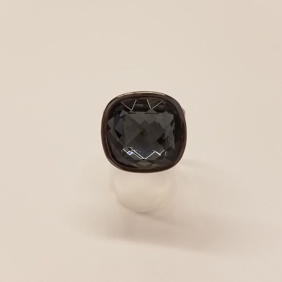 Statement Ring - Picture 2 of 2